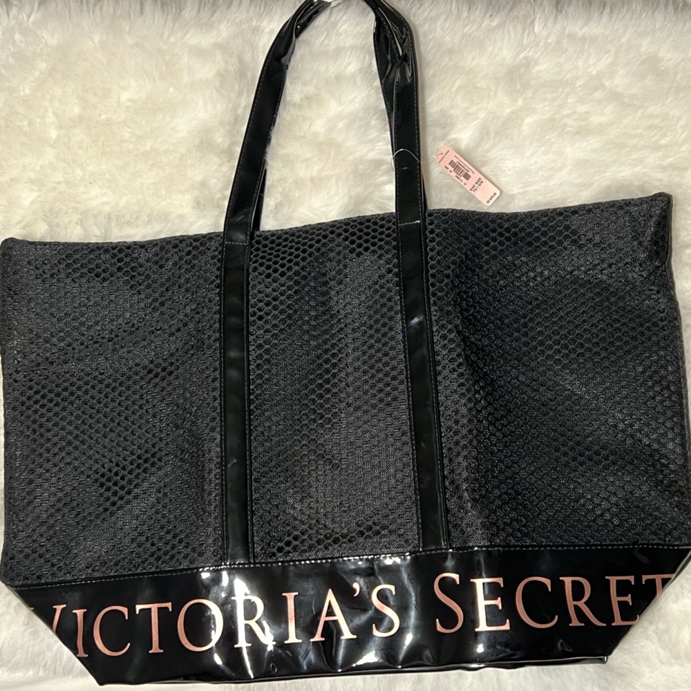 Victoria’s Secret Black Mesh Tote Beach bag with Zipper. NWT